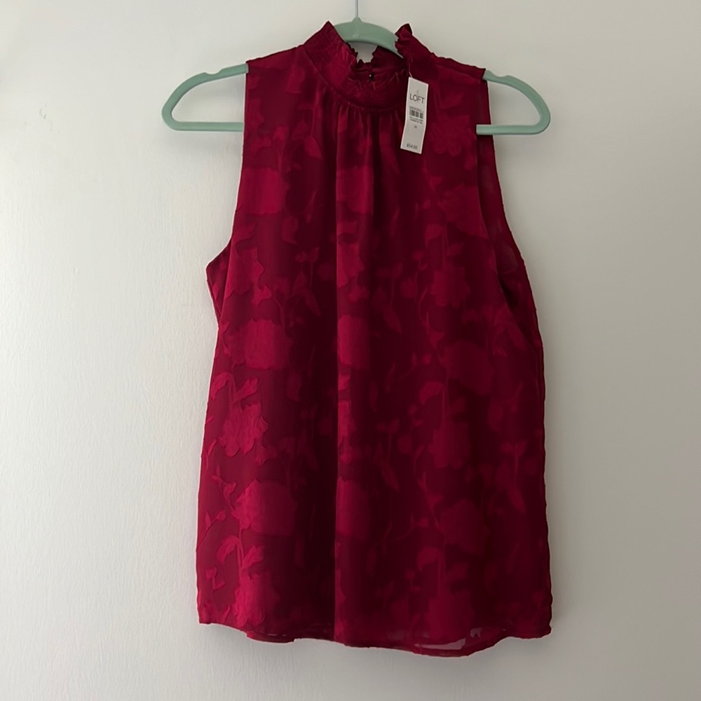 NWT, Loft sleeveless blouse